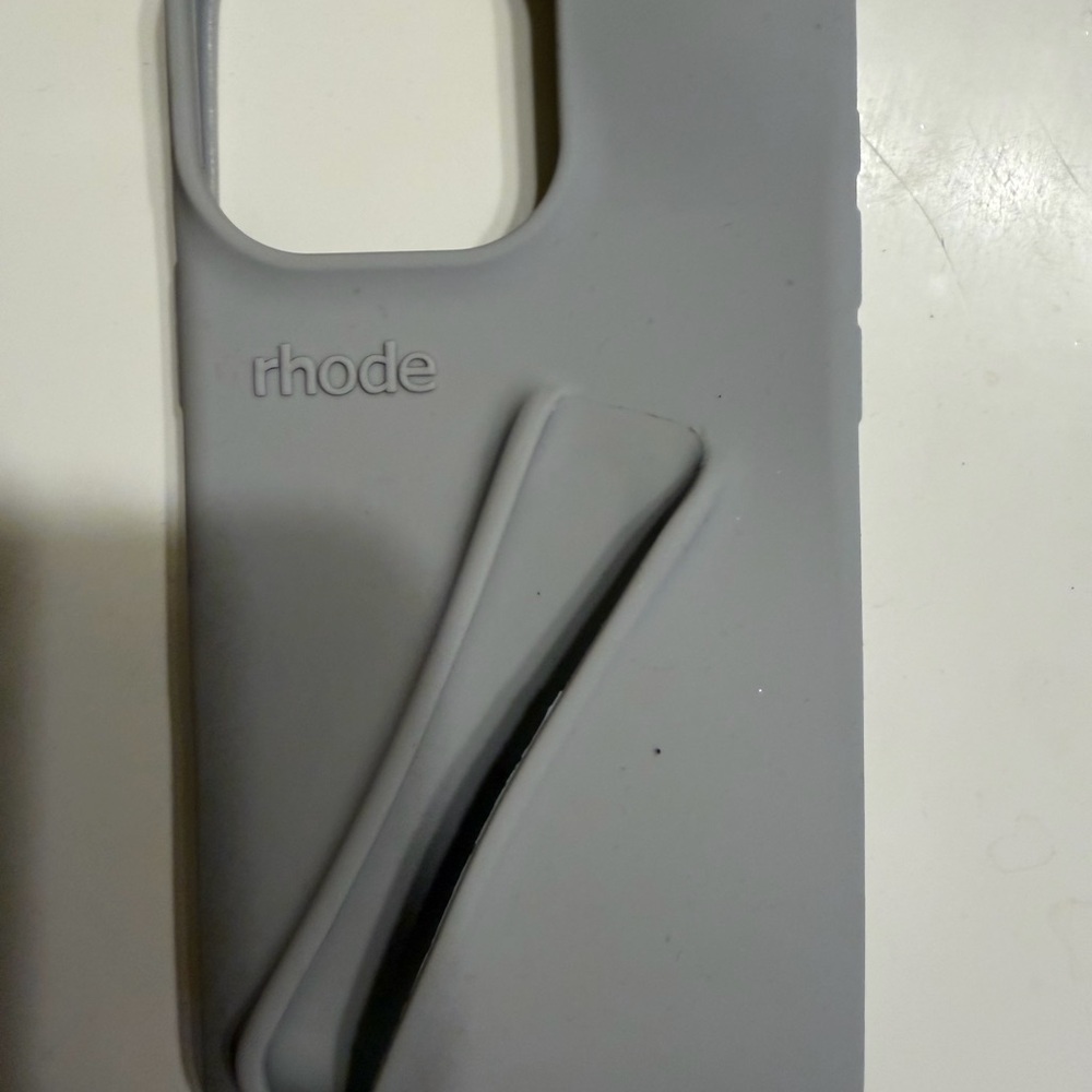 NEW‼️RHODE Sleek Gray Phone Case iphone 16 promax